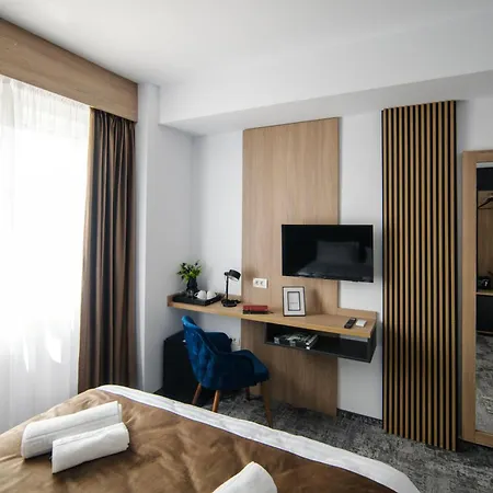 Gbu Hotel