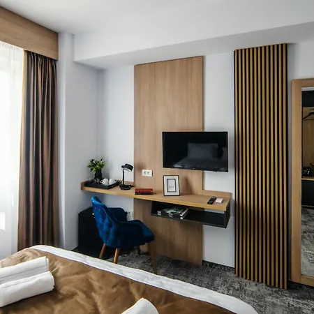 Gbu 호텔 티미쇼아라